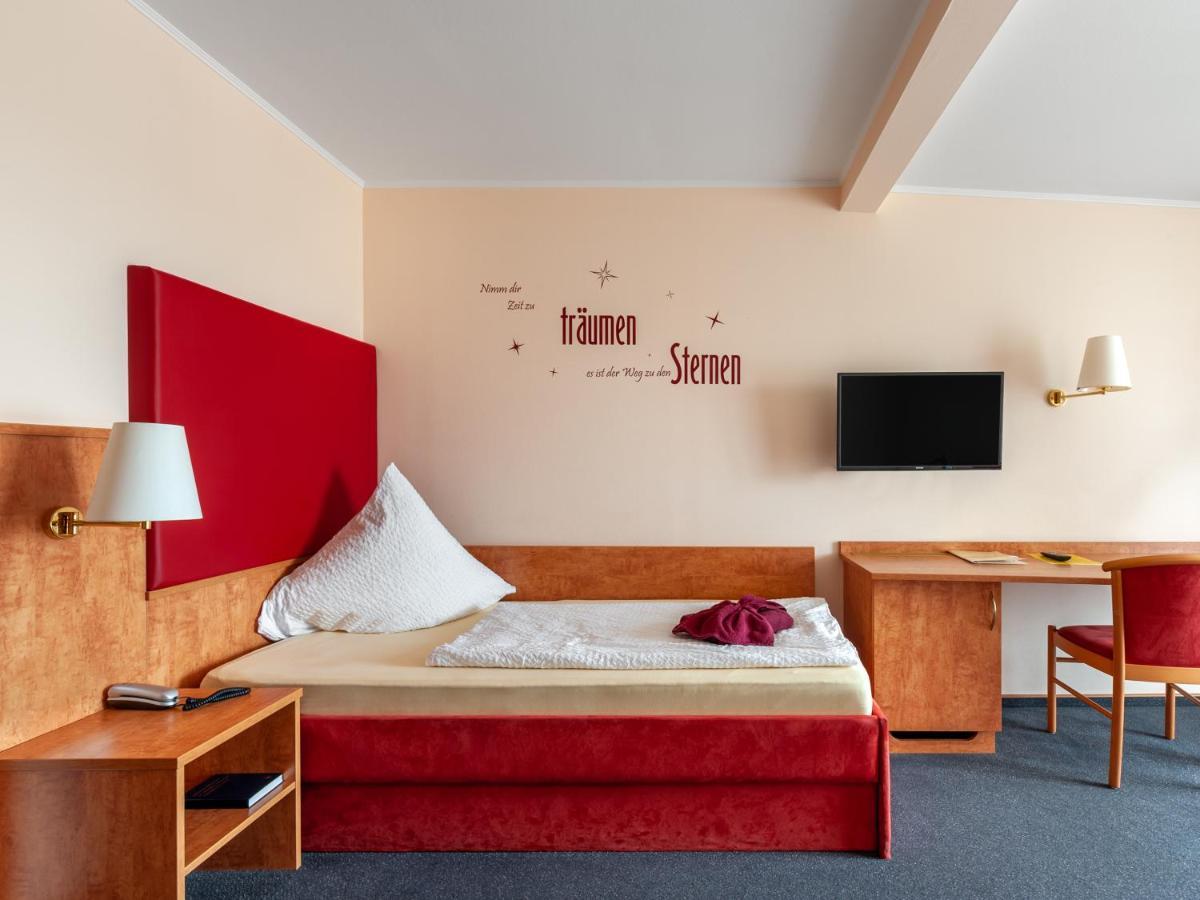 Hotel Haefner Bad Schonborn Exterior photo