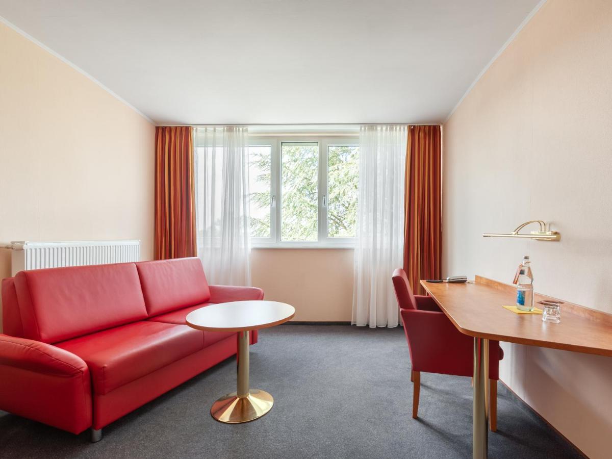 Hotel Haefner Bad Schonborn Exterior photo